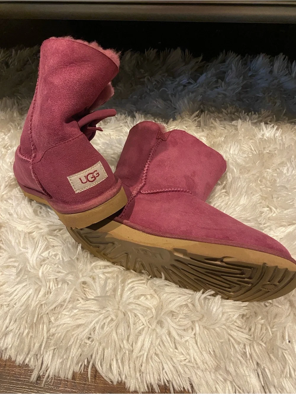 UGG Kids Daelynn Girls Boug dusty rose/mauve Suede side Bow Short Boots